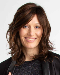 Femme perruque classe 1